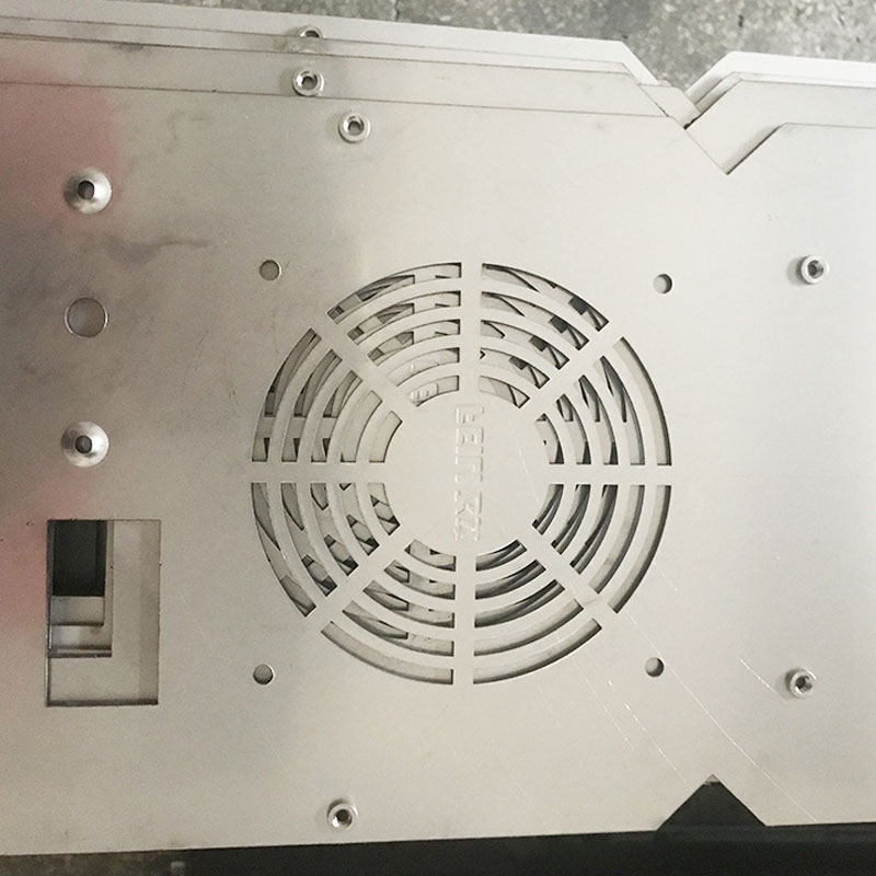 Laser cutting computer case cover 激光切割电脑机箱盖