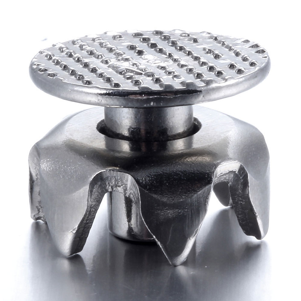 Dongguan factory produces non-slip studs 5 teeth crampons